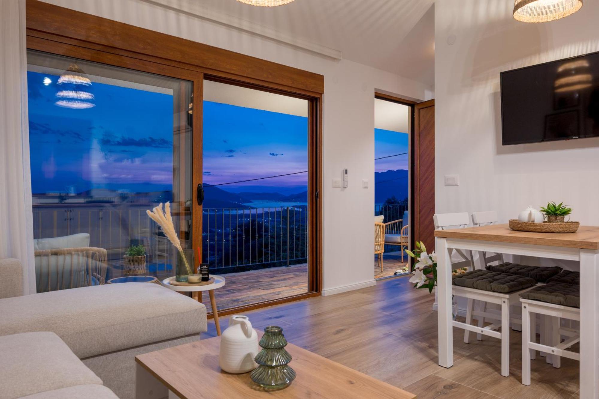Del Tramonto Villa