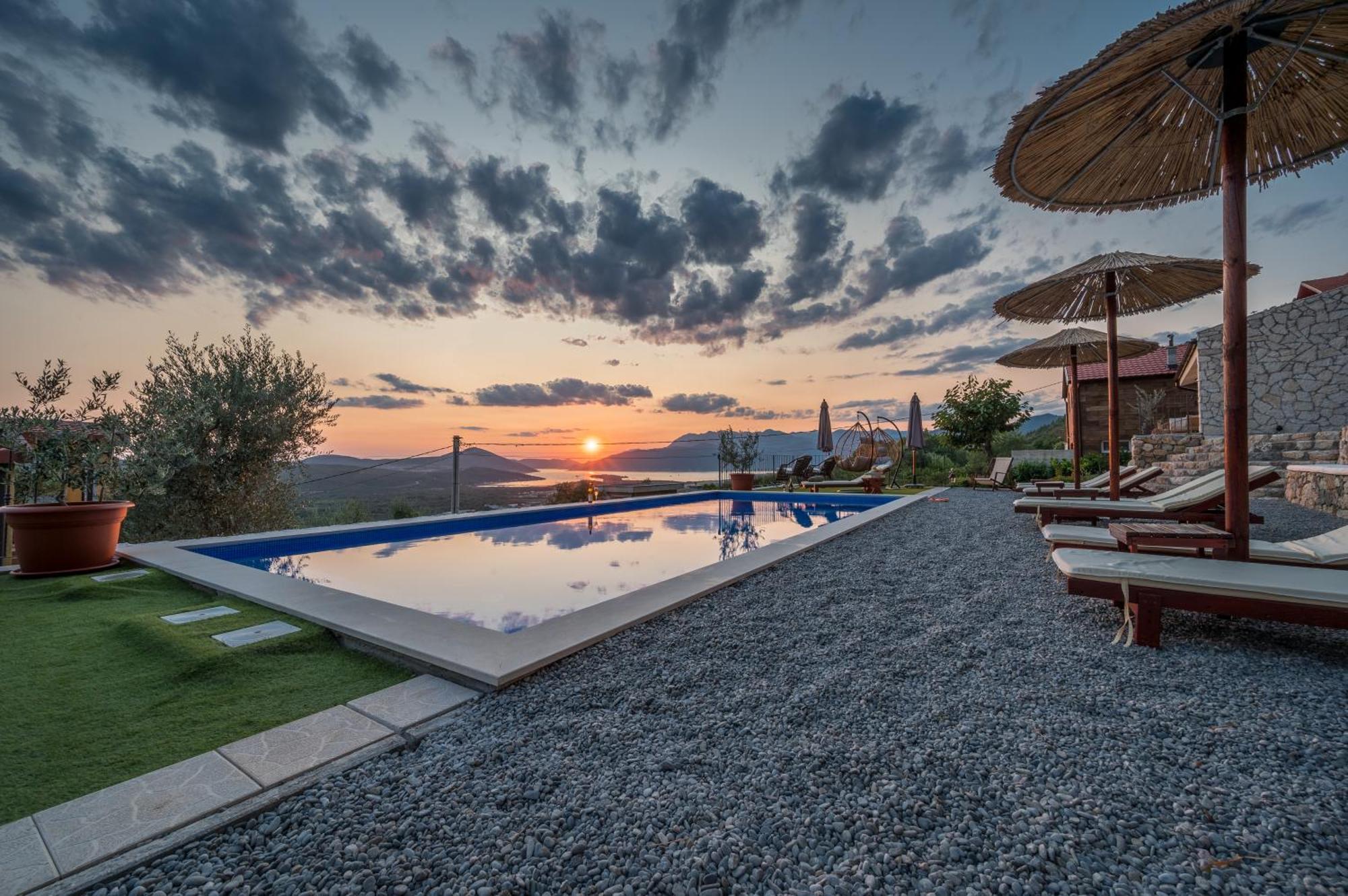 Del Tramonto Villa Kotor